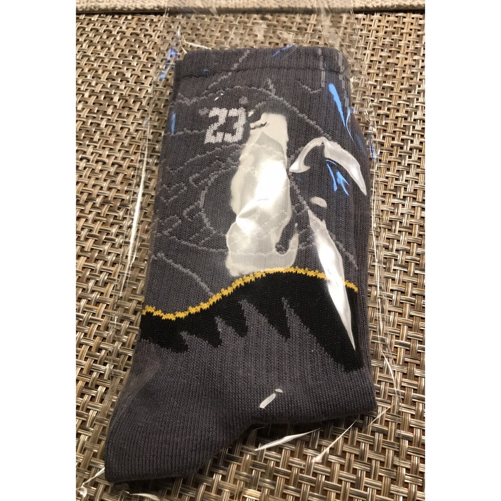 Number Pattern Crew Socks